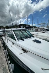 36' Boston Whaler 2015 Yacht For Sale